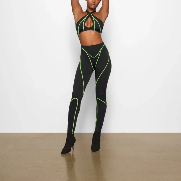 SKIMS Pants Jumpsuits Skims Moto Contour Onyx Black Leggings